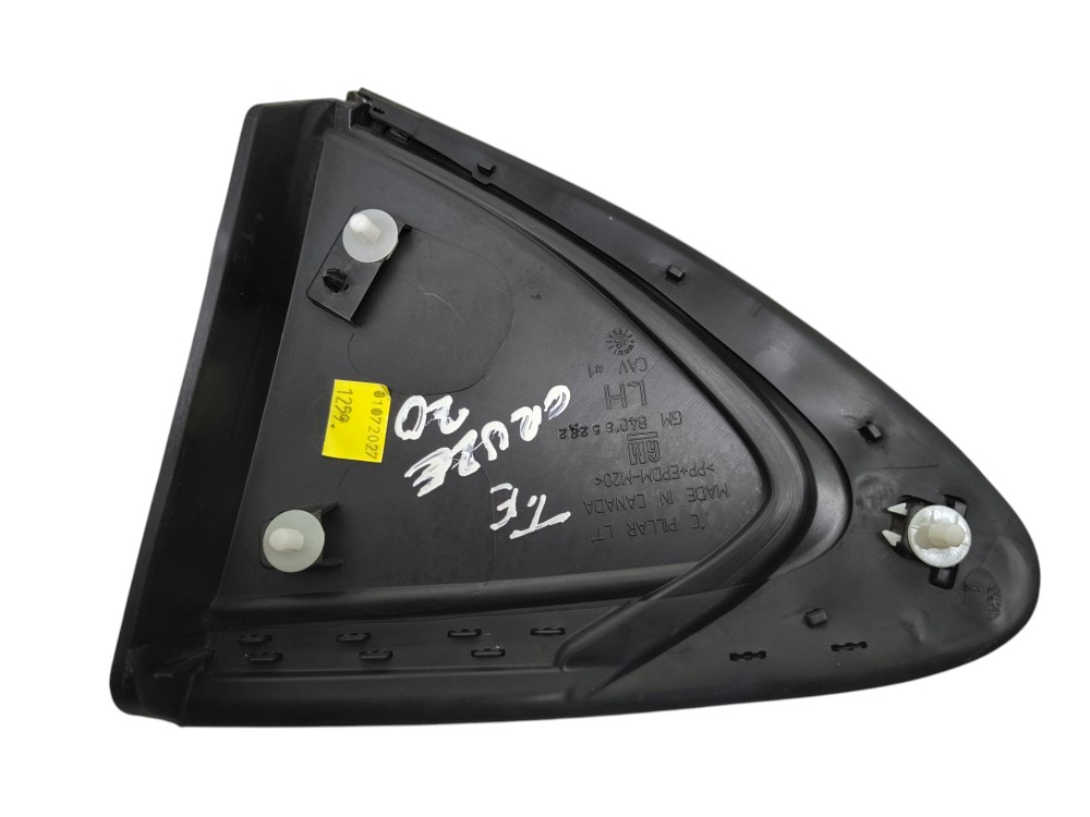 Acabamento Externo Porta Traseira Esq Chevrolet Cruze 2020 Preto E Cromado 2