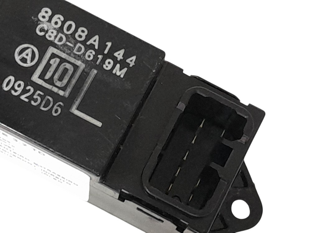Botao Vidro Traseiro Esquerdo Mitsubishi Pajero Full 2015 5