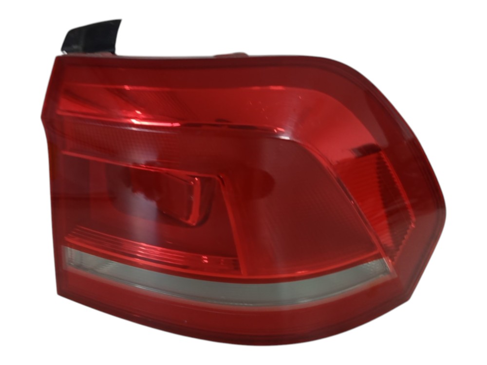Lanterna Direita Volkswagen Fox 1.6 Flex 2015 Direito/passageiro 1