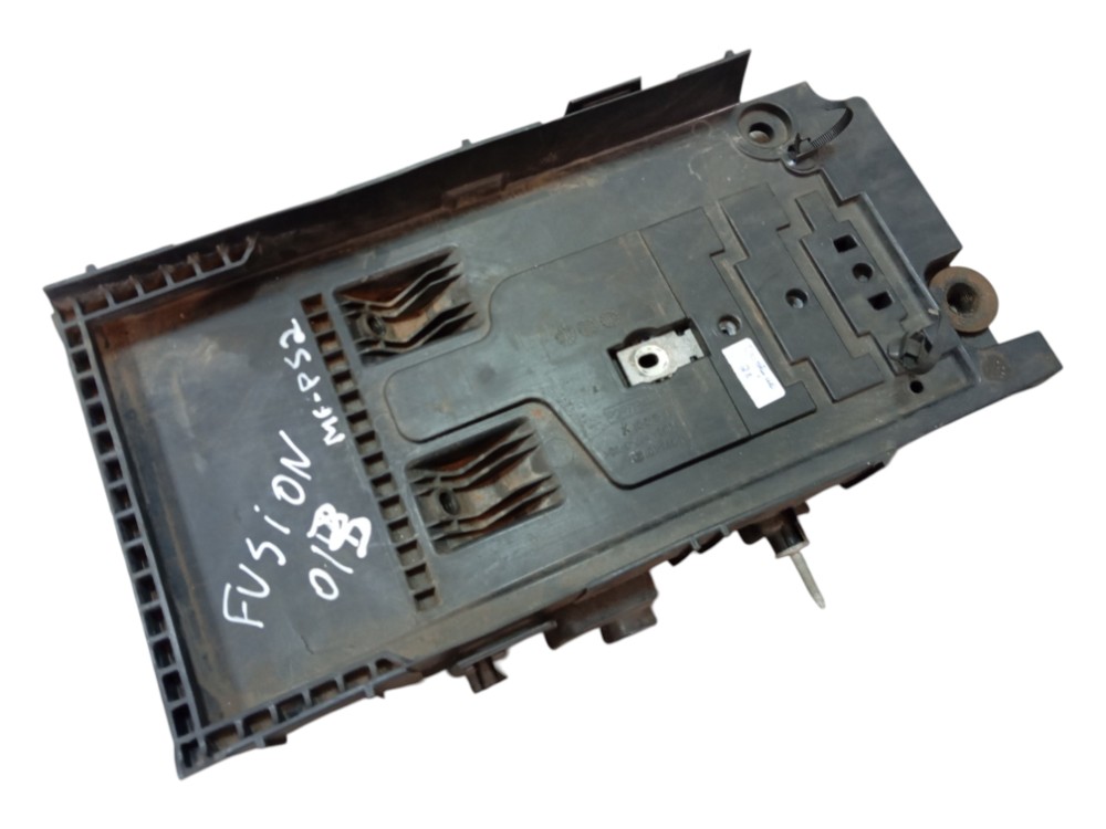 Suporte Caixa Bateria Ford Fusion Titanium 2013