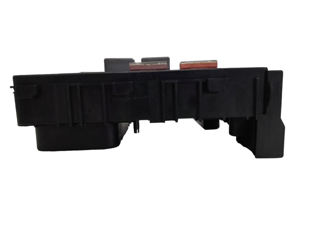 Caixa Fusivel Volkswagen Passat Tsi 2.0 16v Gas Aut 2012 2
