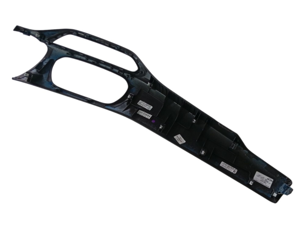 Moldura Painel Multimídia Chevrolet Tracker Tl 2025 5