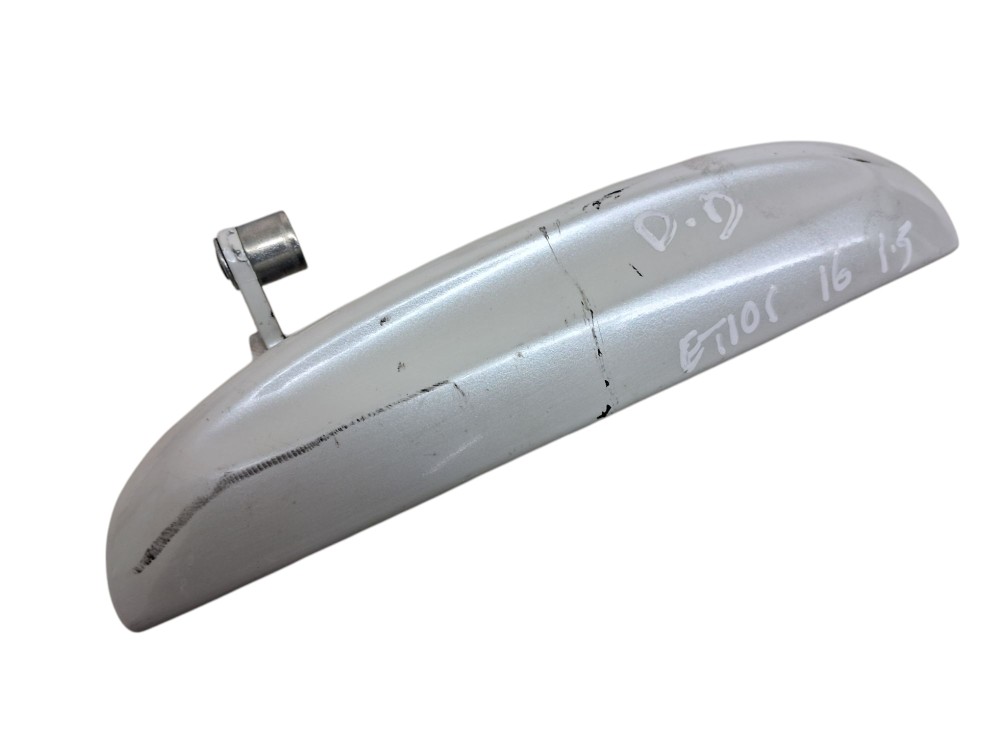 Macaneta Externa Porta Dianteira Direita Toyota Etios 2016 – Branco – Dianteira 1
