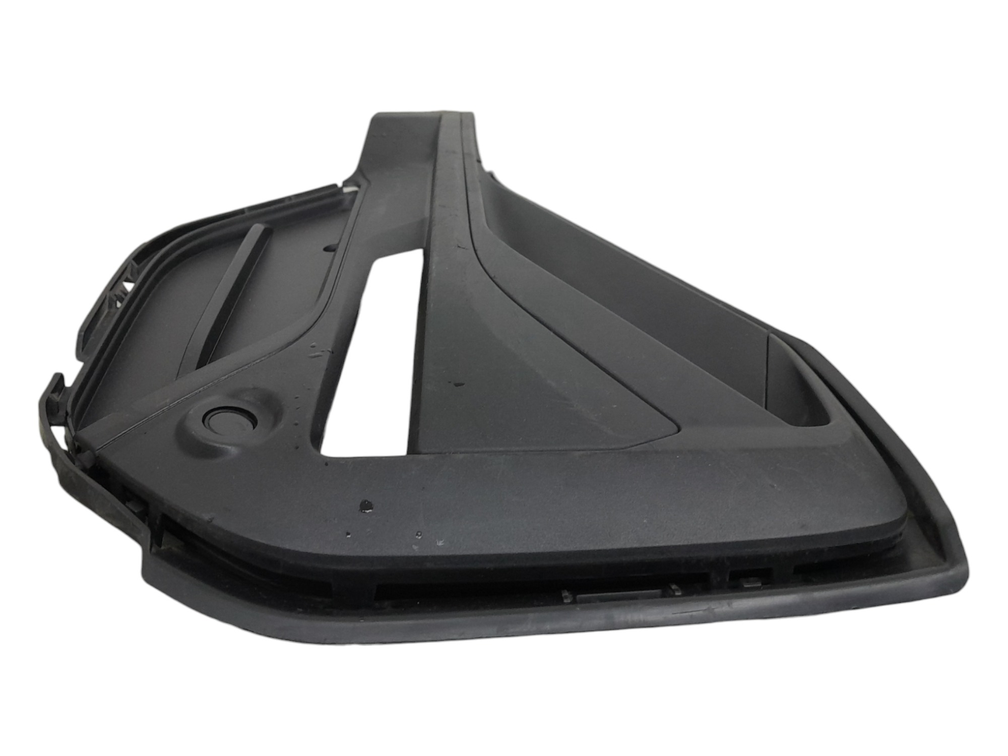 Moldura Farol De Milha Esquerdo Bmw X1 Sdrive20i 2020 – Preto – Esquerdo 4