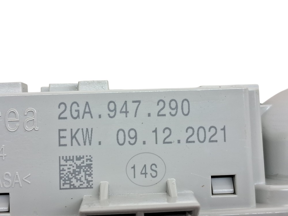 Luz Teto Cortesia Volkswagen  Polo Highline 2023 6