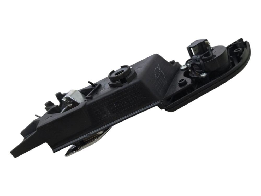 Maçaneta Interna Porta Diant Esquerda Chevrolet Captiva 2015 – Preto – Dianteira 3