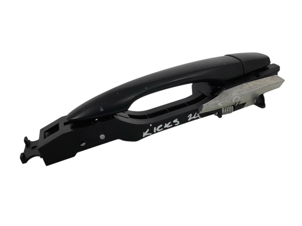 Macaneta Externa Porta Dianteira Direita Nissan Kicks 2024 – Preto – Dianteira 2