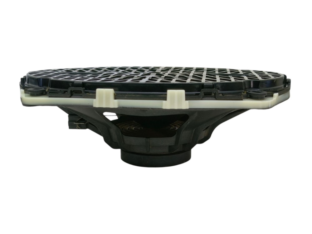 Alto Falante Porta Traseira Esquerda Fiat Fastback 1.3 2023 Preto 2