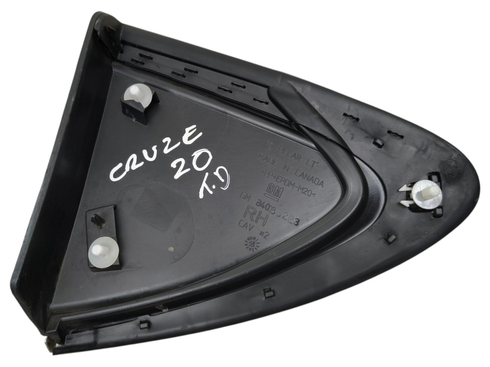 Acabamento Externo Porta Traseira Dir Chevrolet Cruze 2020 Preto E Cromado 3