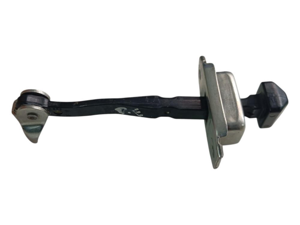 Limitador Porta Dianteira Esquerda Nissan Kicks 1.6 Aut 2021 6