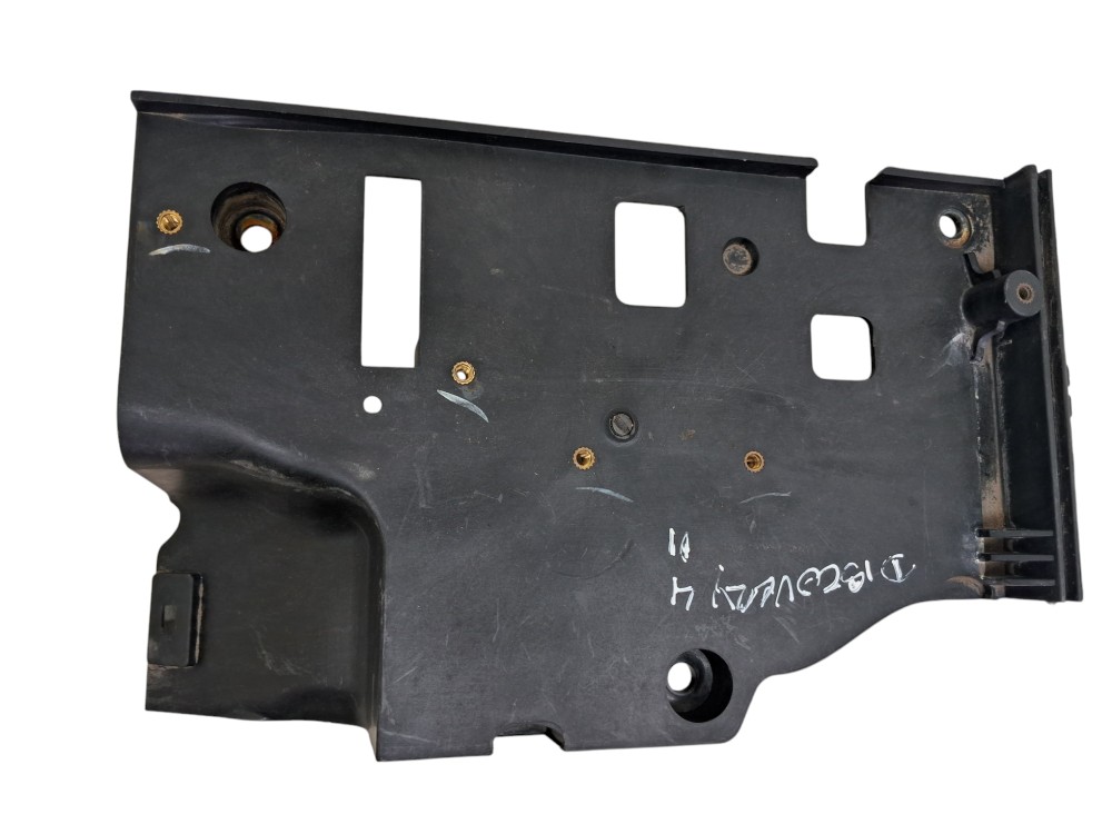 Suporte Base Caixa Fusivel Land Rover Discovery 4 3.0 2011