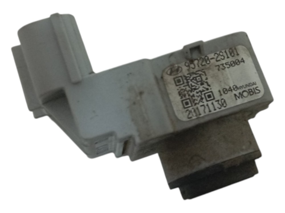 Sensor Estacionamento Traseiro Hyundai Ix35 Gl 2.0 Aut 2019 5