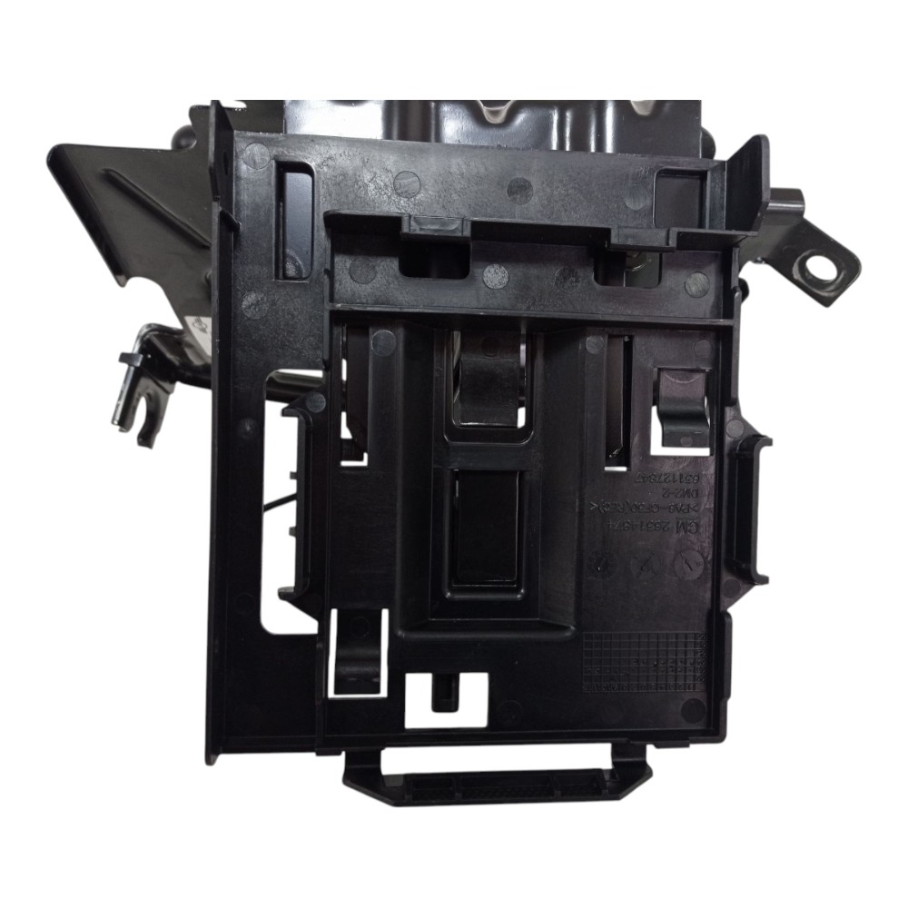 Caixa Suporte Bateria Chevrolet Tracker Lt 2025 6