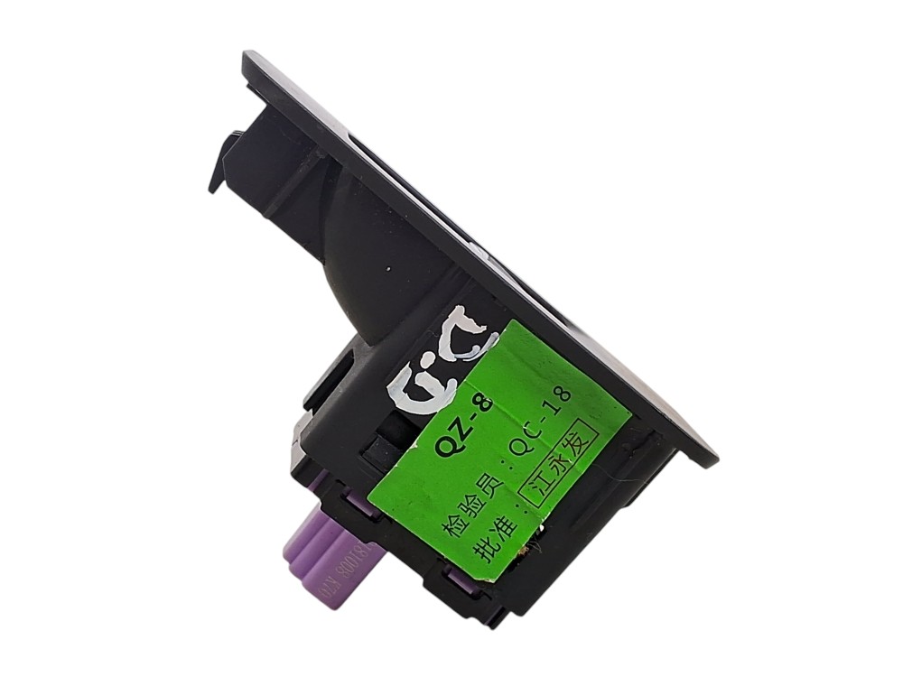 Botao Vidro Dianteiro Direito Chery Tiggo 7 2020 2