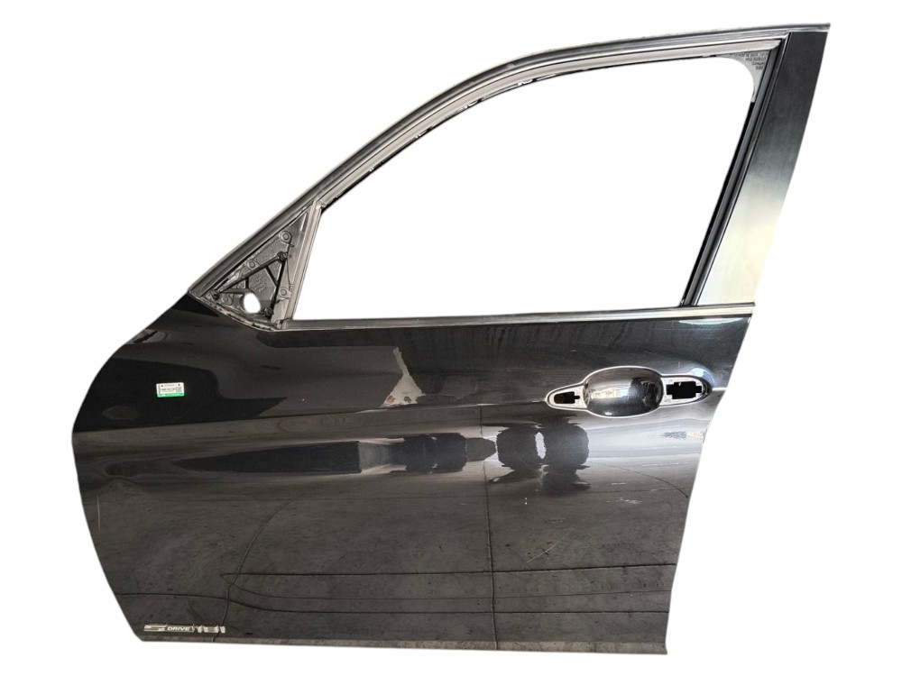 Porta Dianteira Esquerda Bmw X1 Sdrive18i 2012 – Dianteira – Esquerdo – Preto