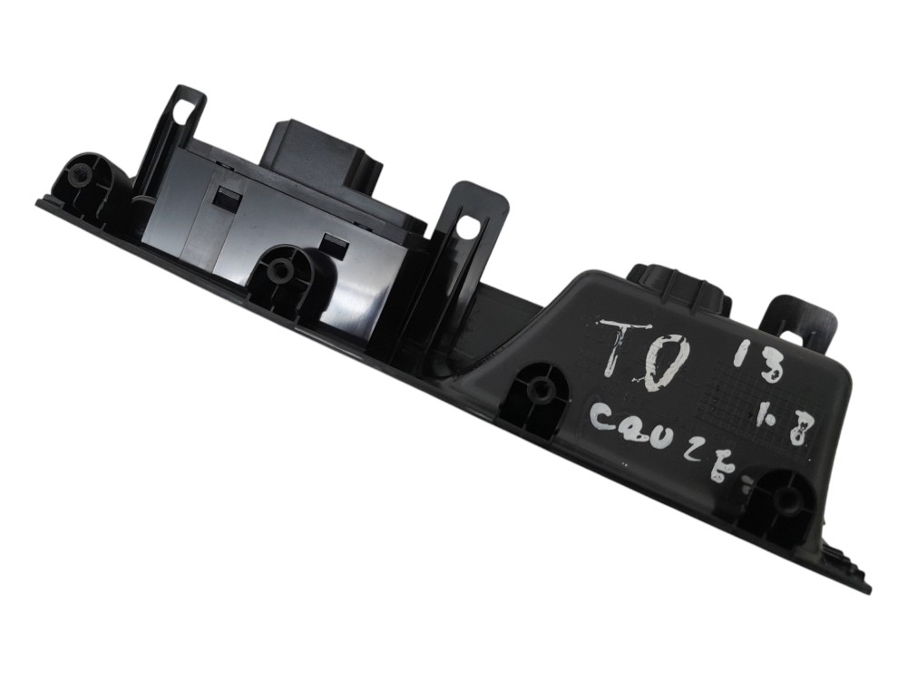Botao Vidro Traseiro Direito Chevrolet Cruze Lt Ecotec 2012 3