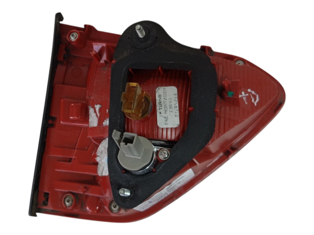 Lanterna Tampa Traseira Direita Volkswagen Fox 1.6 Flex 2015 Direito/passageiro 6