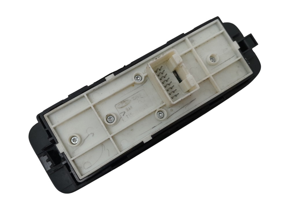 Botão Vidro Dianteiro Esquerdo Chery Tiggo 5x 1.5 16v 2020 4
