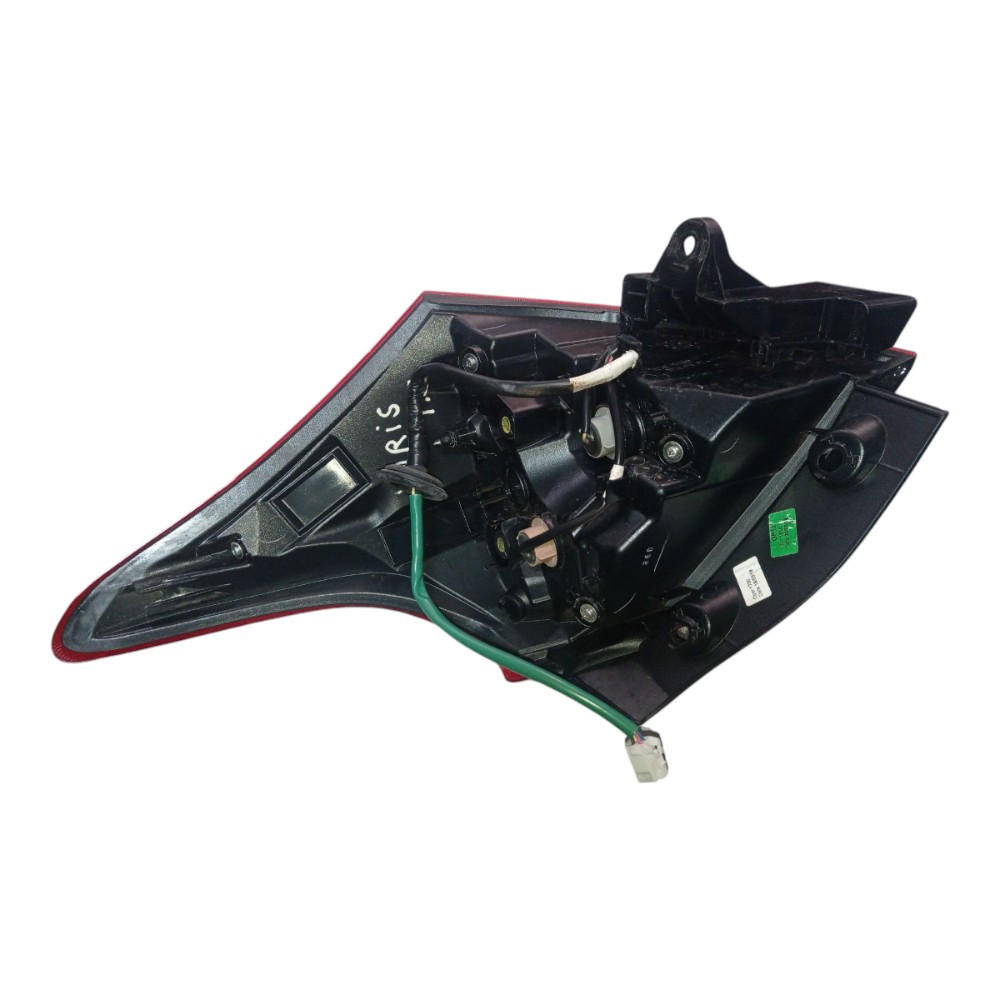 Lanterna Esquerda Toyota Yaris Hatch 2019 3
