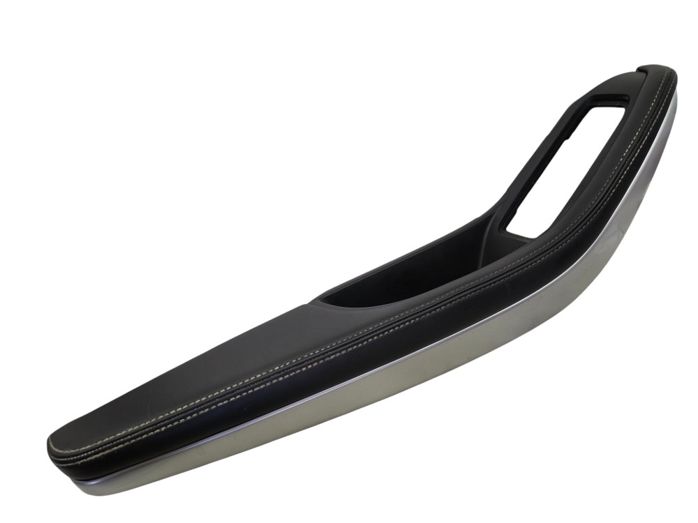 Acabamento Puxador Porta Diant Esquerda Chery Tiggo 7 2020 1