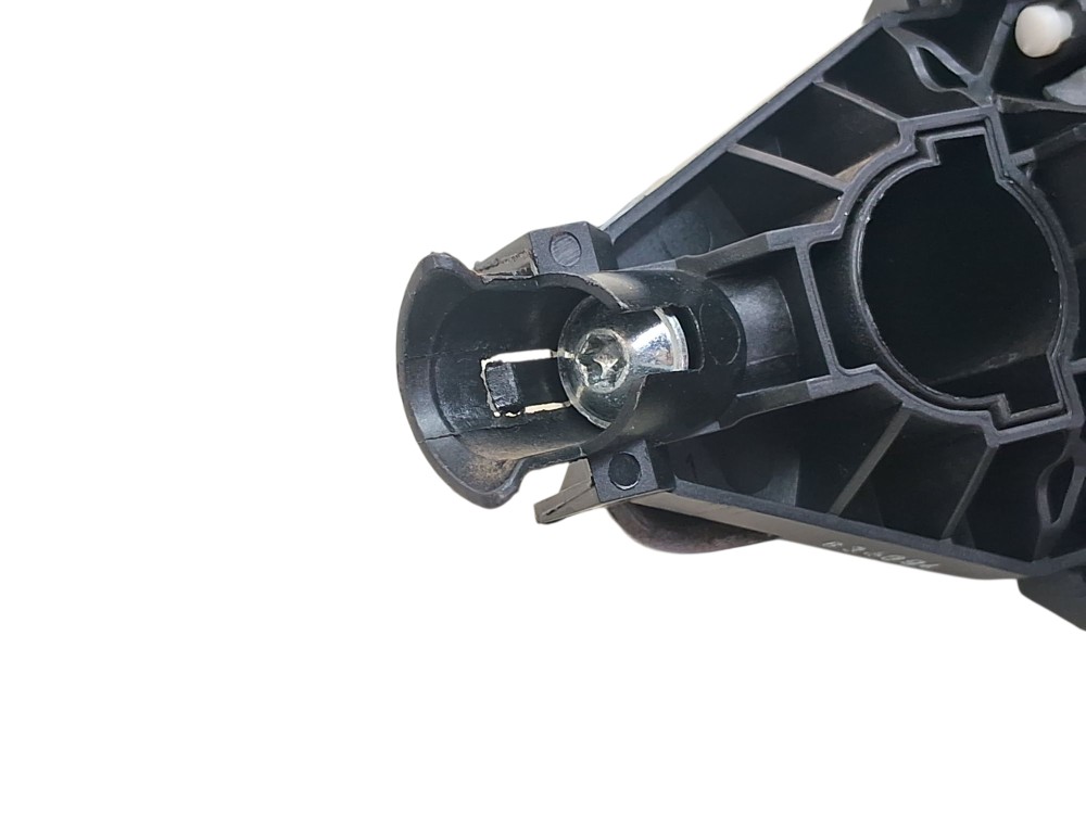 Maçaneta Externa Porta Traseira Esquerda Volvo Xc60 2014 – Prata – Traseira 5