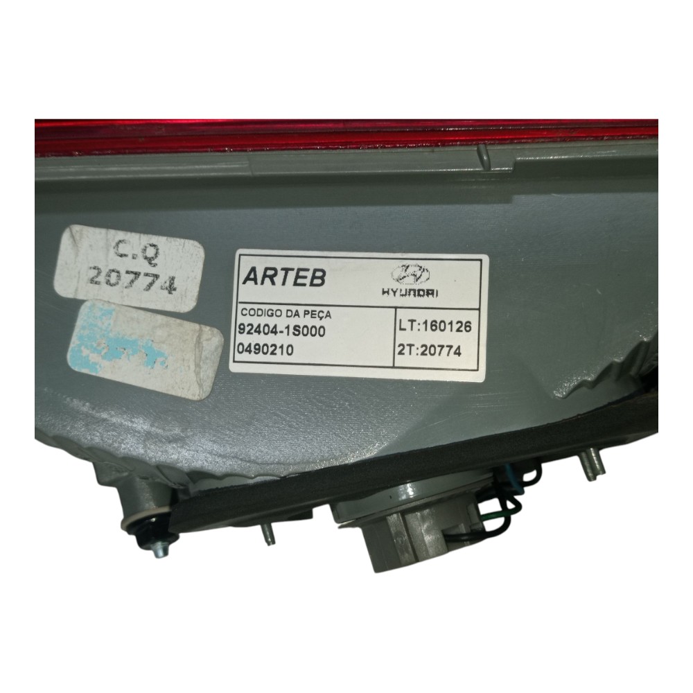 Lanterna Tampa Traseira Direita Hyundai Hb20 Hatch 2016 4