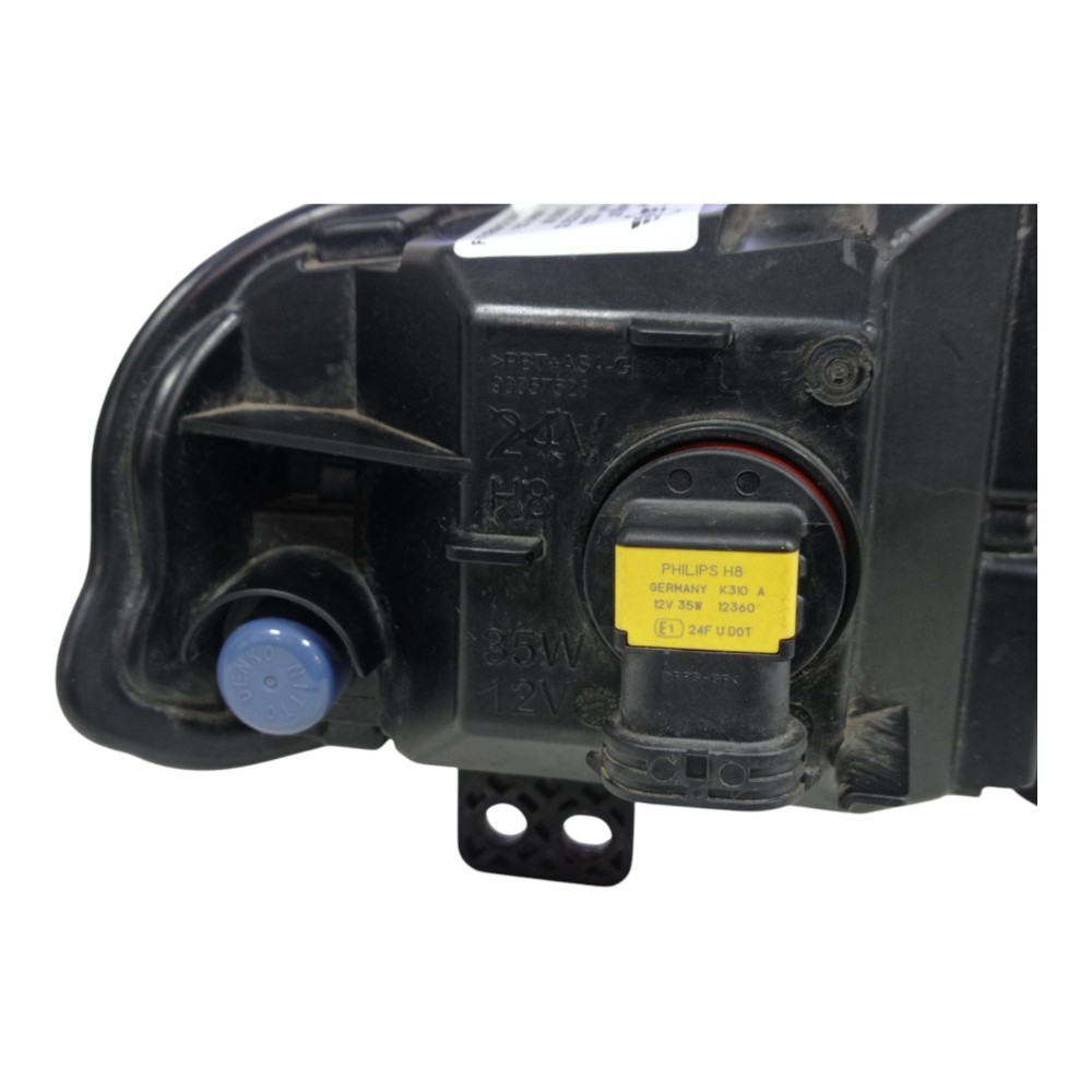 Farol Milha Esquerdo Fiat Strada Cd 1.3 Aut 2024 3