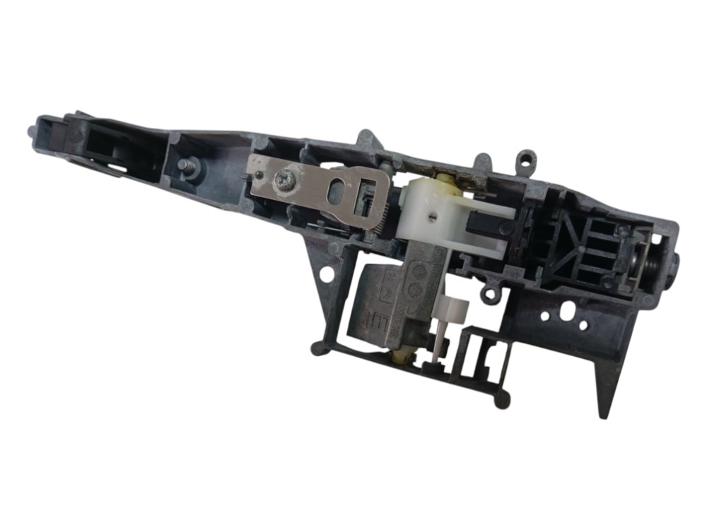Maçaneta Externa Traseira Esquerda Peugeot 208 1.6 Aut 2020 8