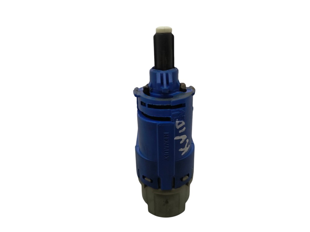 Interruptor Pedal Embreagem Renault Kwid 1.0 12v 3cc 2020 3