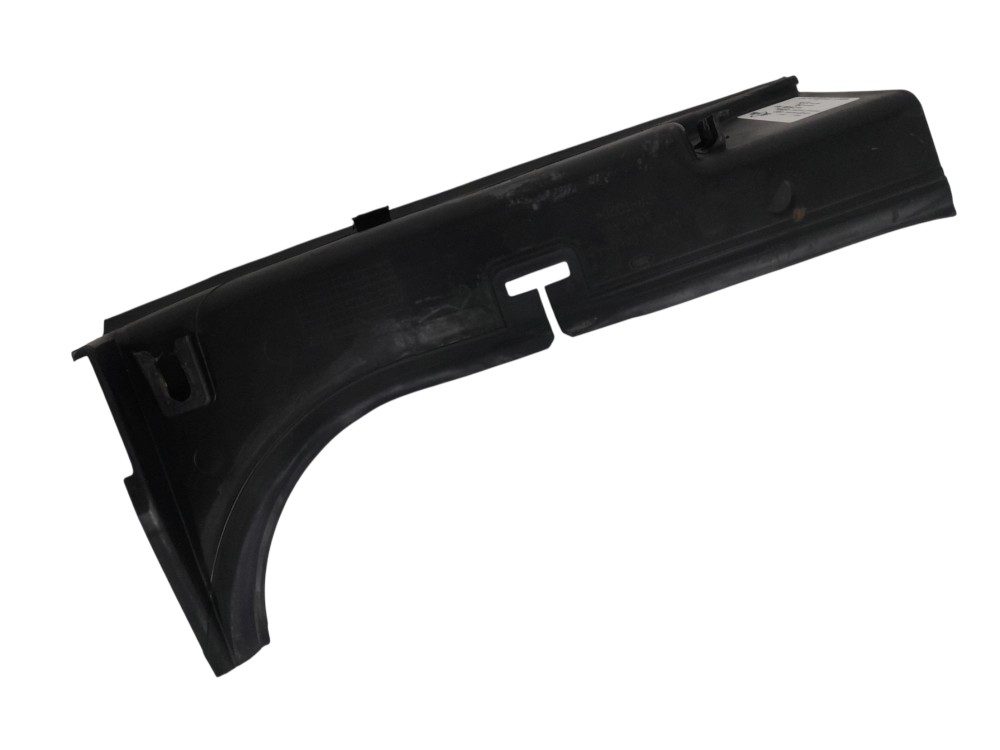 Moldura Acabamento Dir Porta Malas Range Rover Vogue 2014 5
