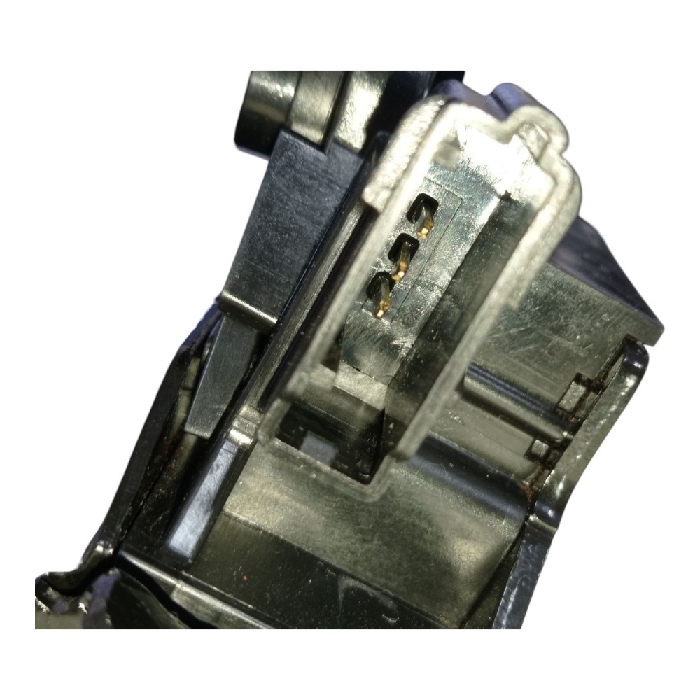 Fechadura Tampa Traseira Chevrolet Tracker Lt 2025 6