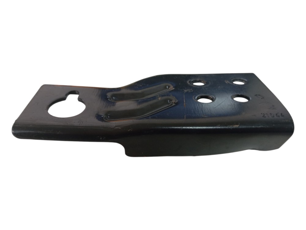 Suporte Inferior Radiador Direito Fiat Strada 1.3 Aut 2024 5