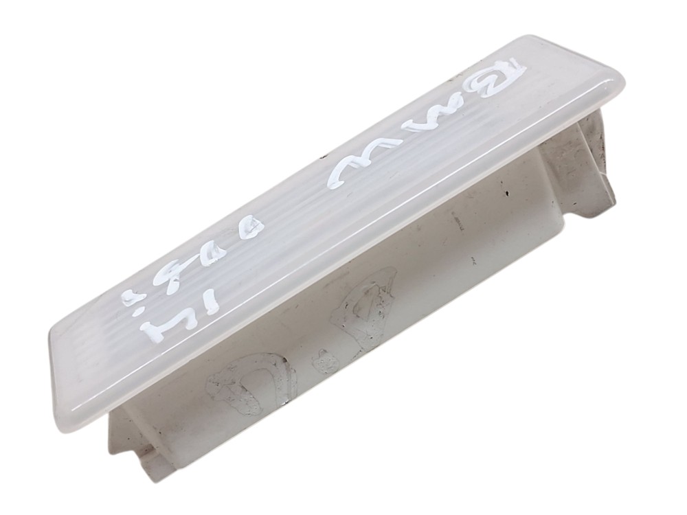 Luz Forro Porta Dianteira Direita Bmw 116i 2014 2