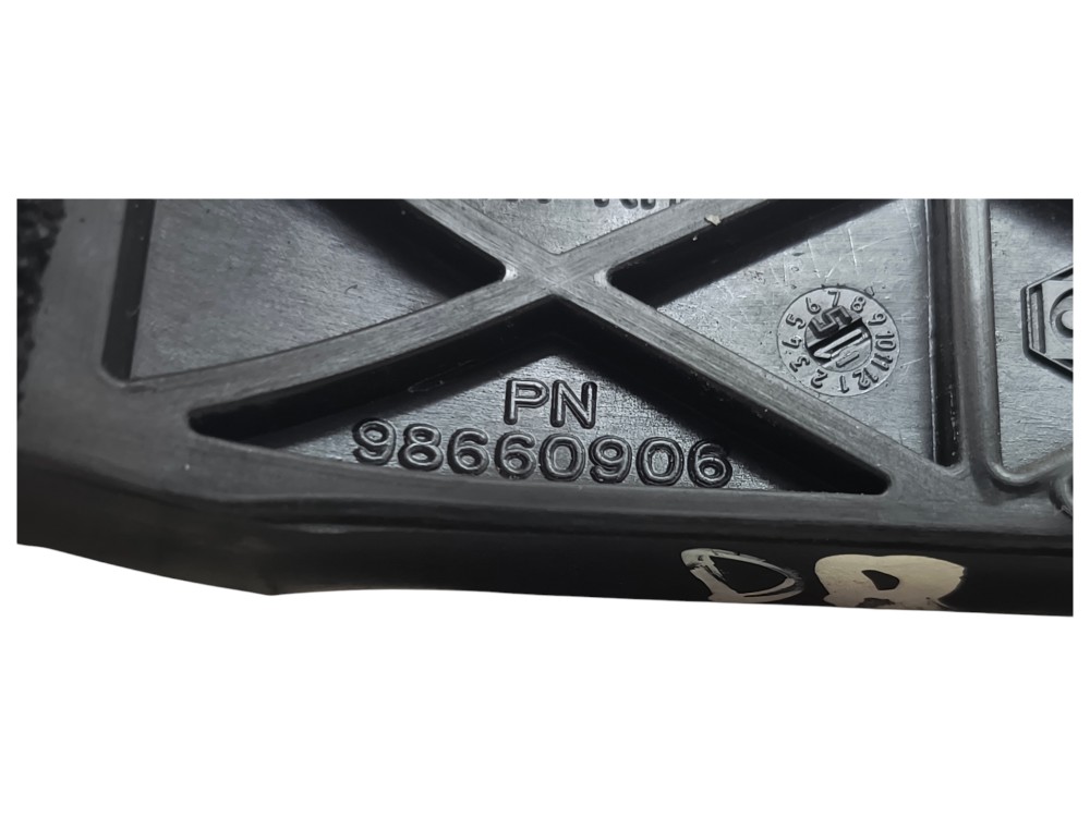 Maçaneta Externa Dianteira Direita Chevrolet Captiva 2015 Cromada 6