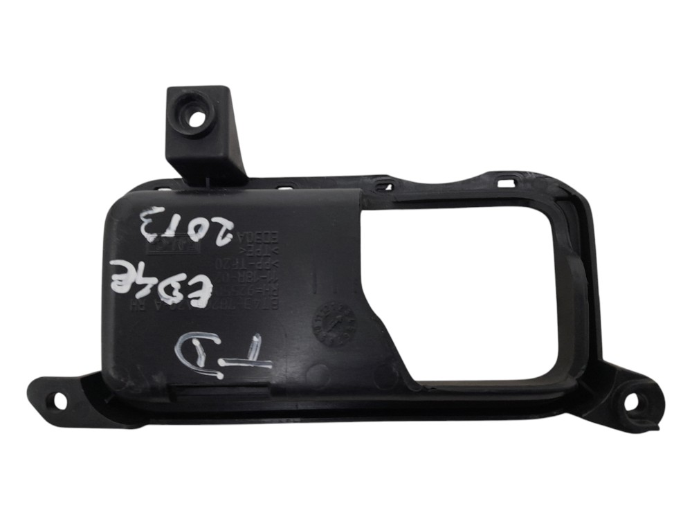 Moldura Maçaneta Interna Porta Traseira Dir Ford Edge 2013 Preto Traseira 2