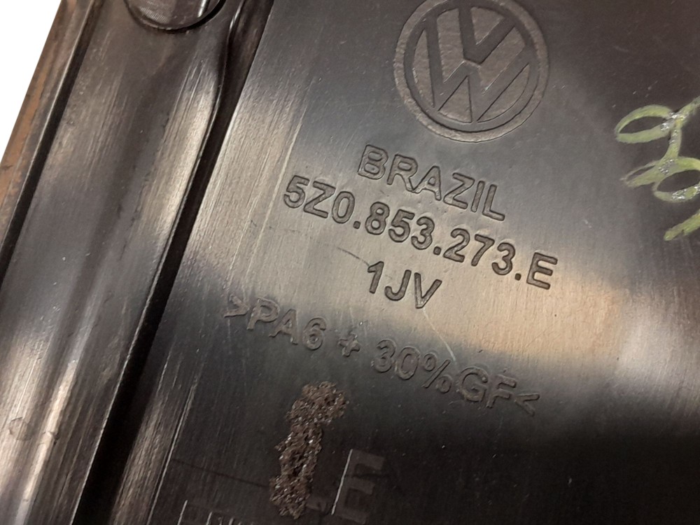 Acabamento Paralama Esquerdo Volkswagen Crossfox 2016 4