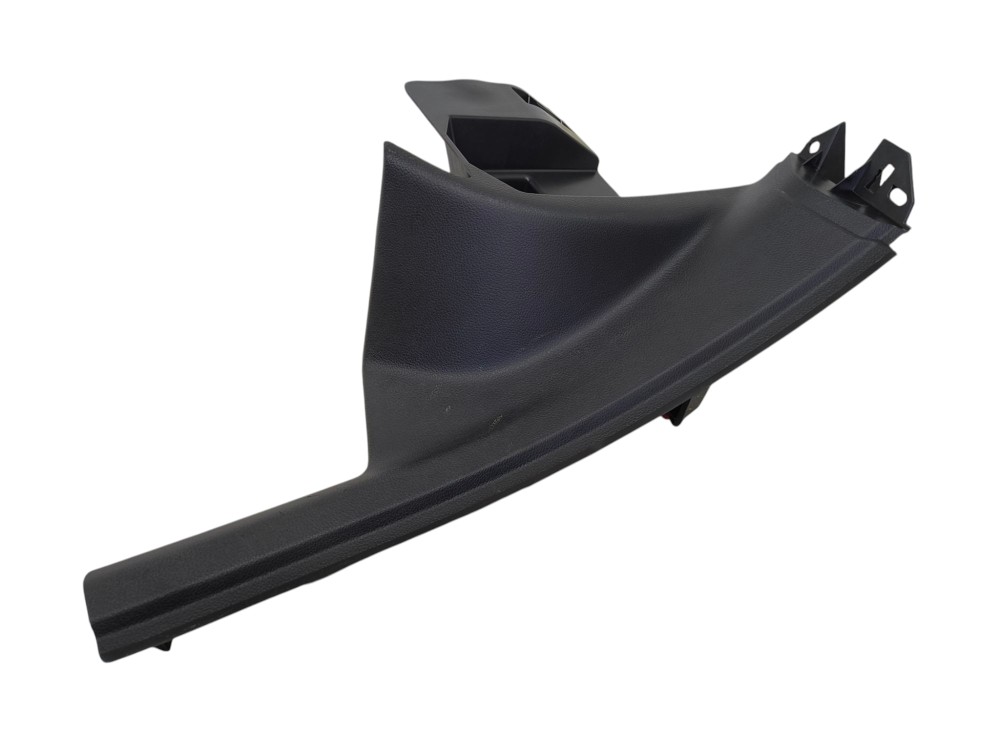 Acabamento Soleira Traseira Esq Chevrolet Cruze Sedan 2020 Preto