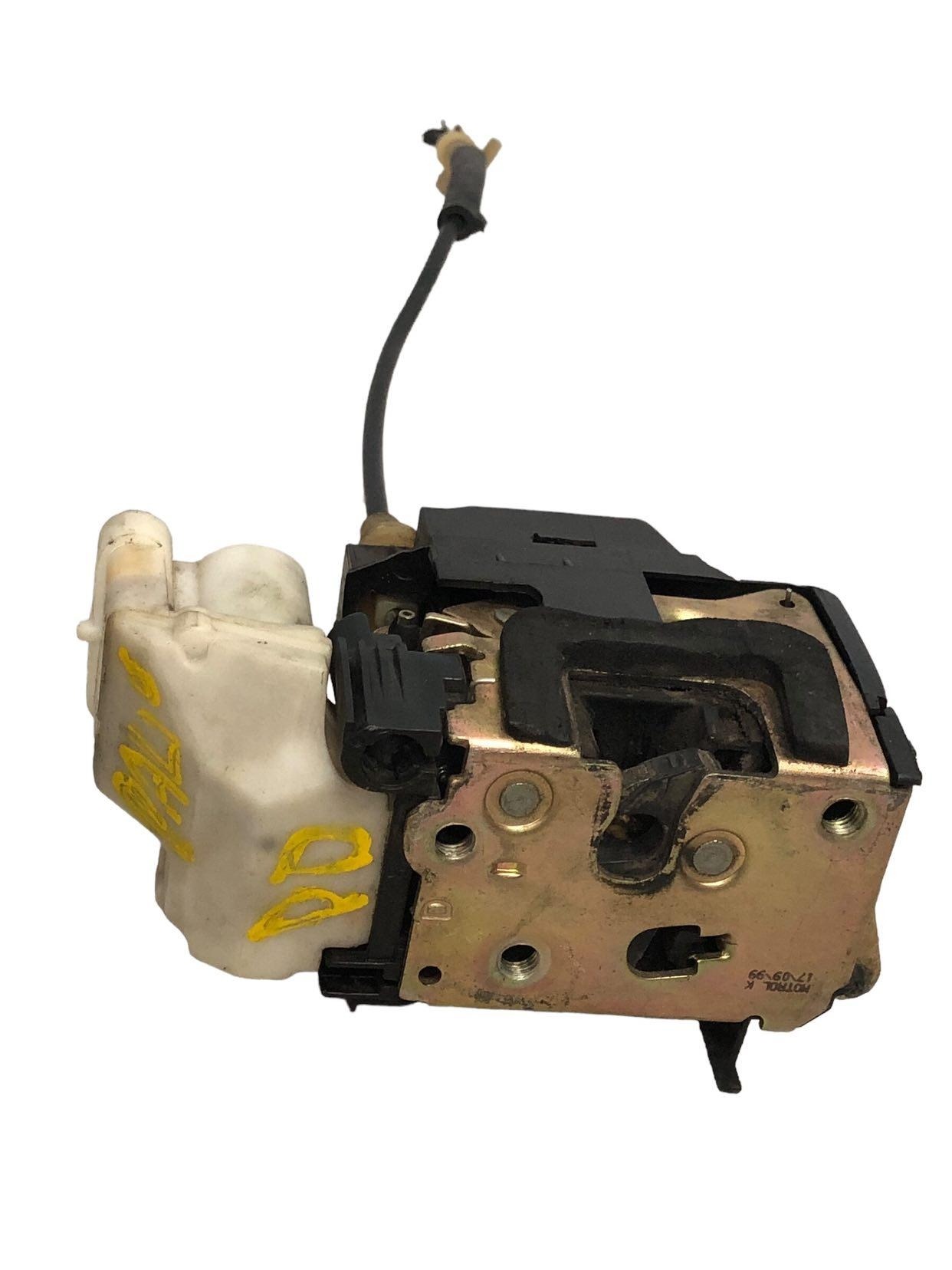 Fechadura Dianteira Direita Fiat Palio 2007 3