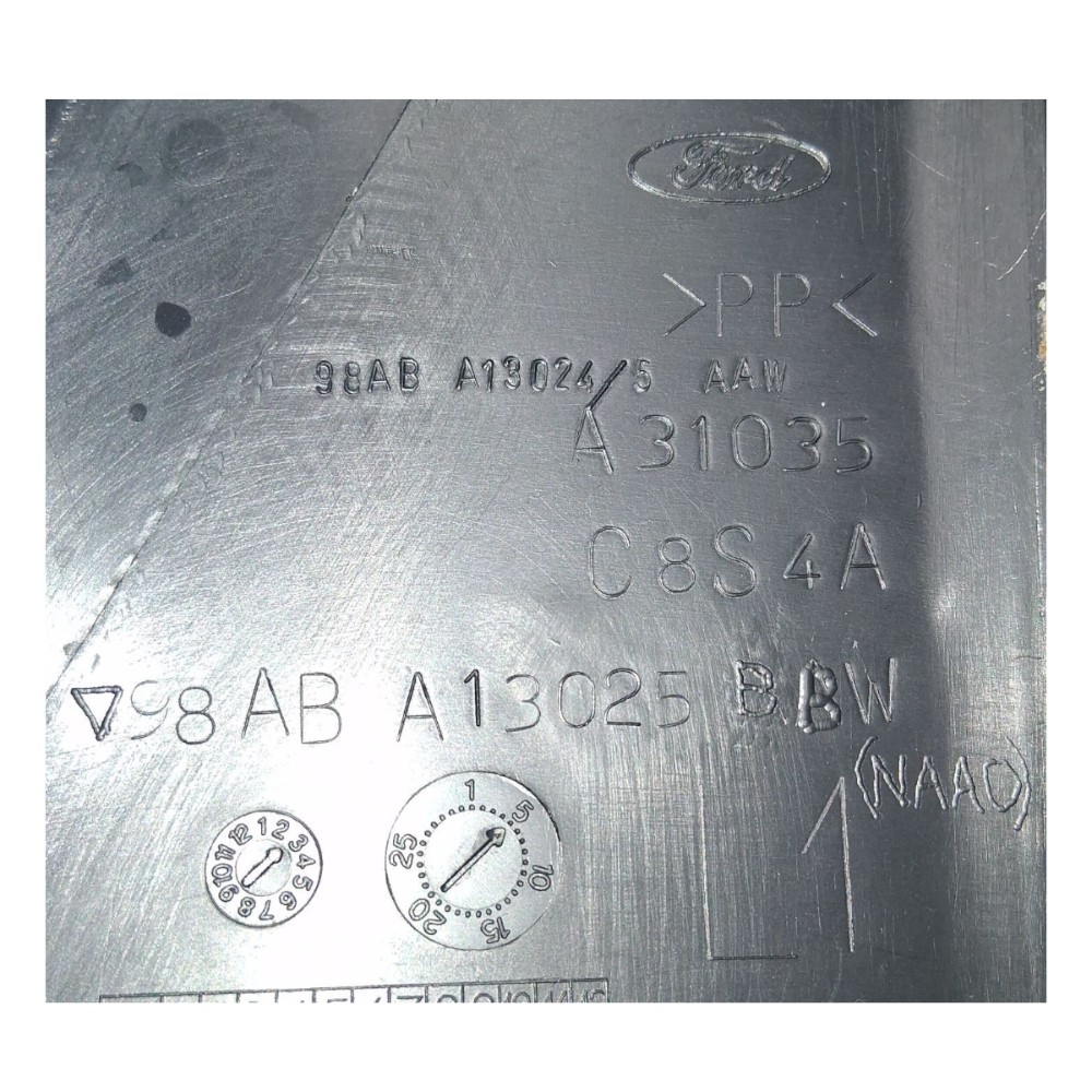Acabamento Esquerdo Porta Malas Ford Focus 2001 98aba13025 6
