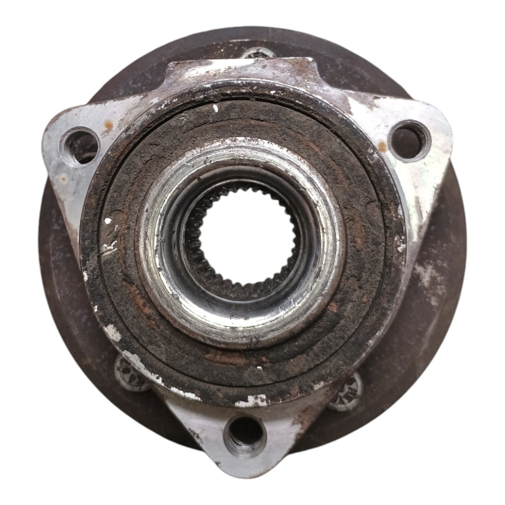 Cubo roda dianteira direita Gm Captiva 2008 3