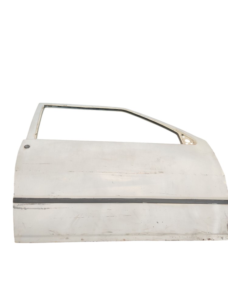 Porta Dianteira Direita Fiat Uno 92 2p Com Detalhes 1