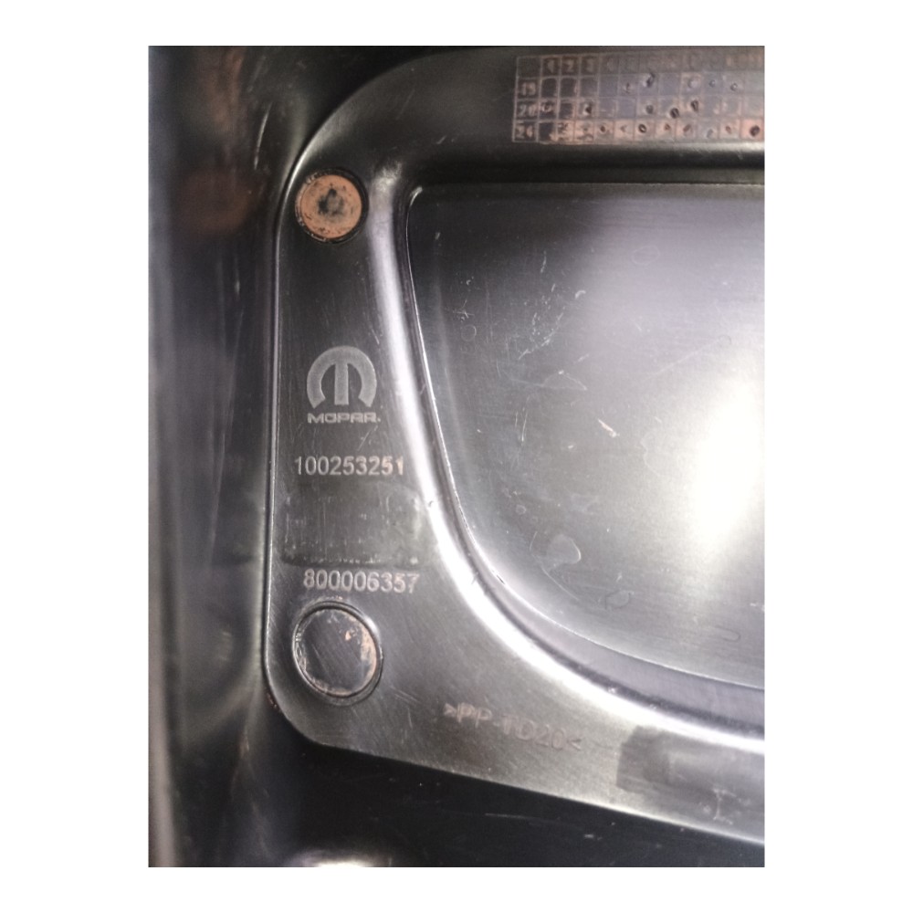 Tampa Farol Milha Esquerdo Fiat Strada Endurance 2023 A1 5