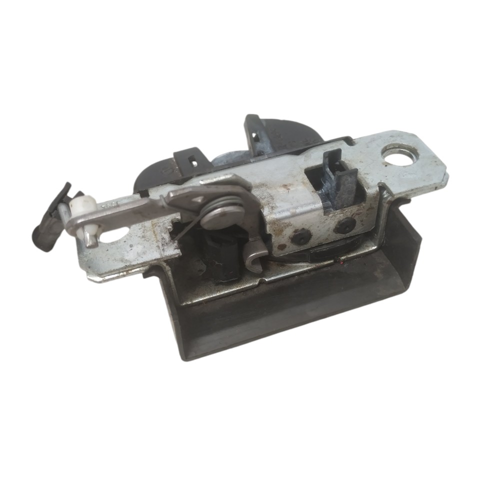 Fechadura Elétrica Tampa Traseiro Vw Golf Polo 2003 A 2014 4