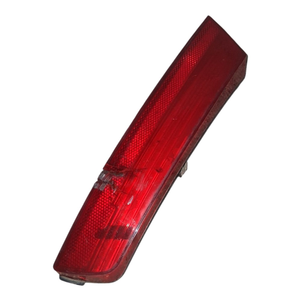 Refletor Esquerdo Parachoque Vw Fox 2012  *detalhes  Vermelho 2