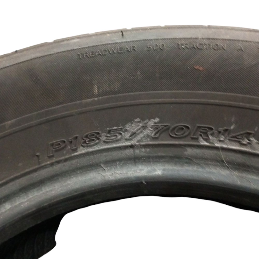 Pneu Hankook 185/70 R14 4