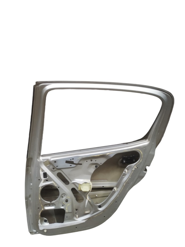 Porta Traseira Direita Peugeot 207 2010 Traseira Direita Prata 2