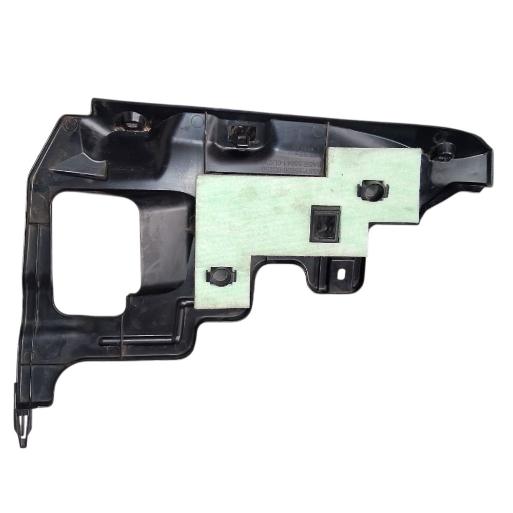 acabamento inferior esquerdo painel Toyota Yaris SD 2021 2