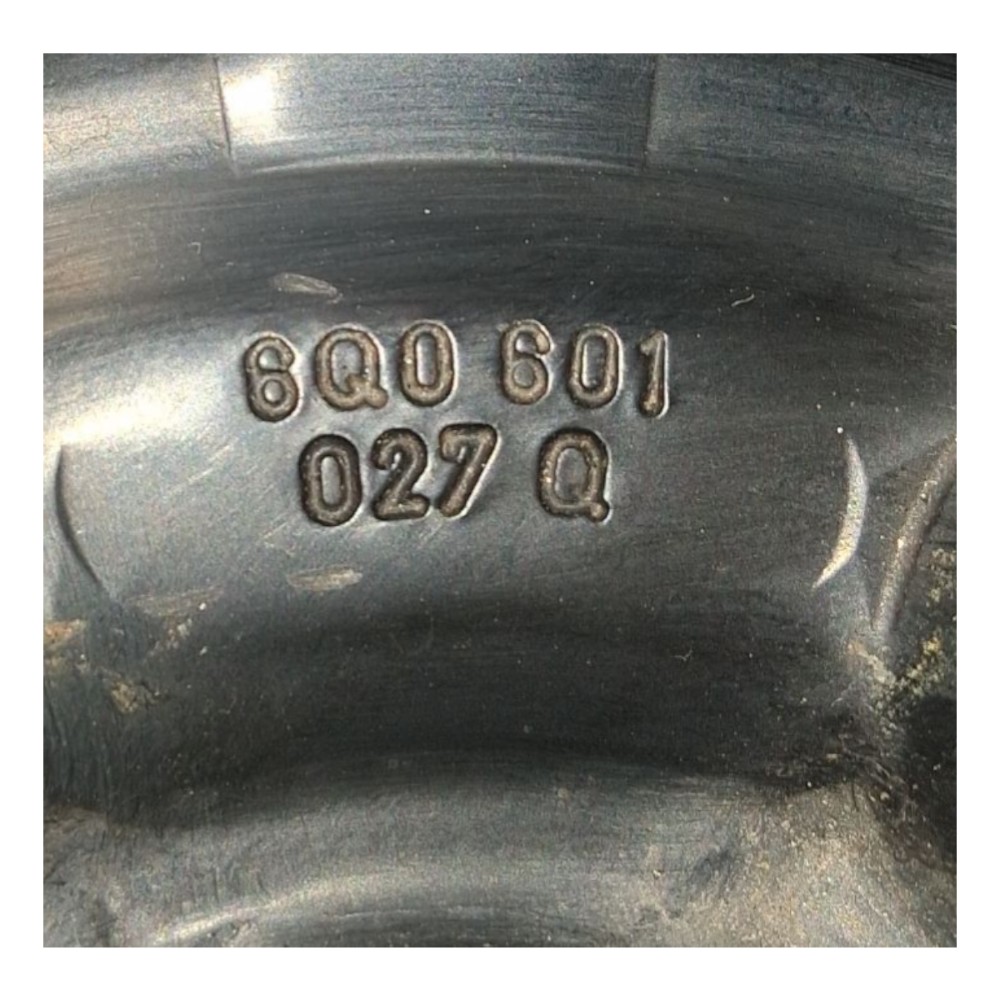 Roda Aro 15 Vw Polo Sedan 1.6 2008 6q060102 Preto Preto 4