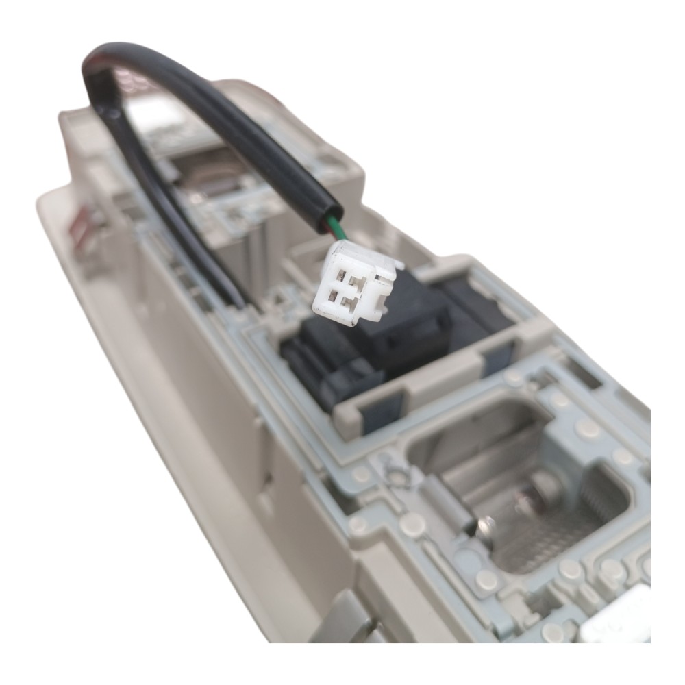 Luz Teto Cortesia Mitsubishi Outlander 2015 8401a009zz 7