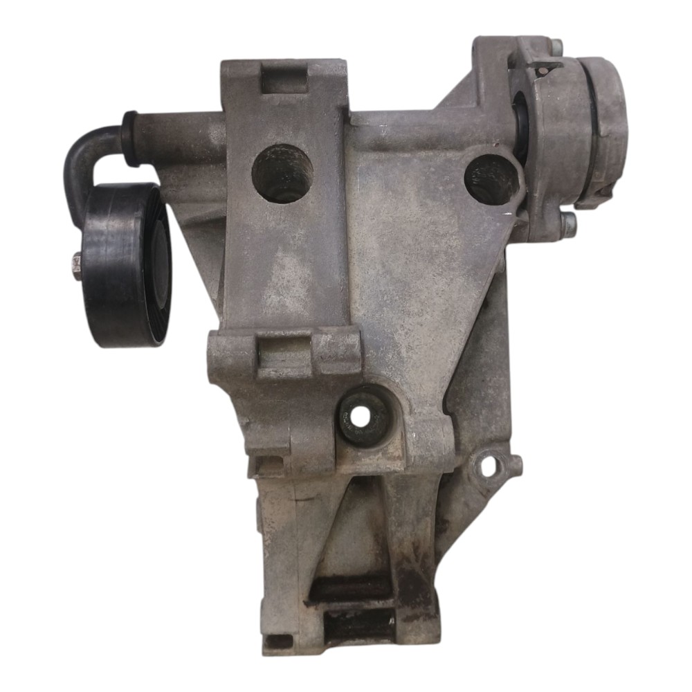 Suporte Alternador Seat Cordoba 1997 037903143g *detalhe 1
